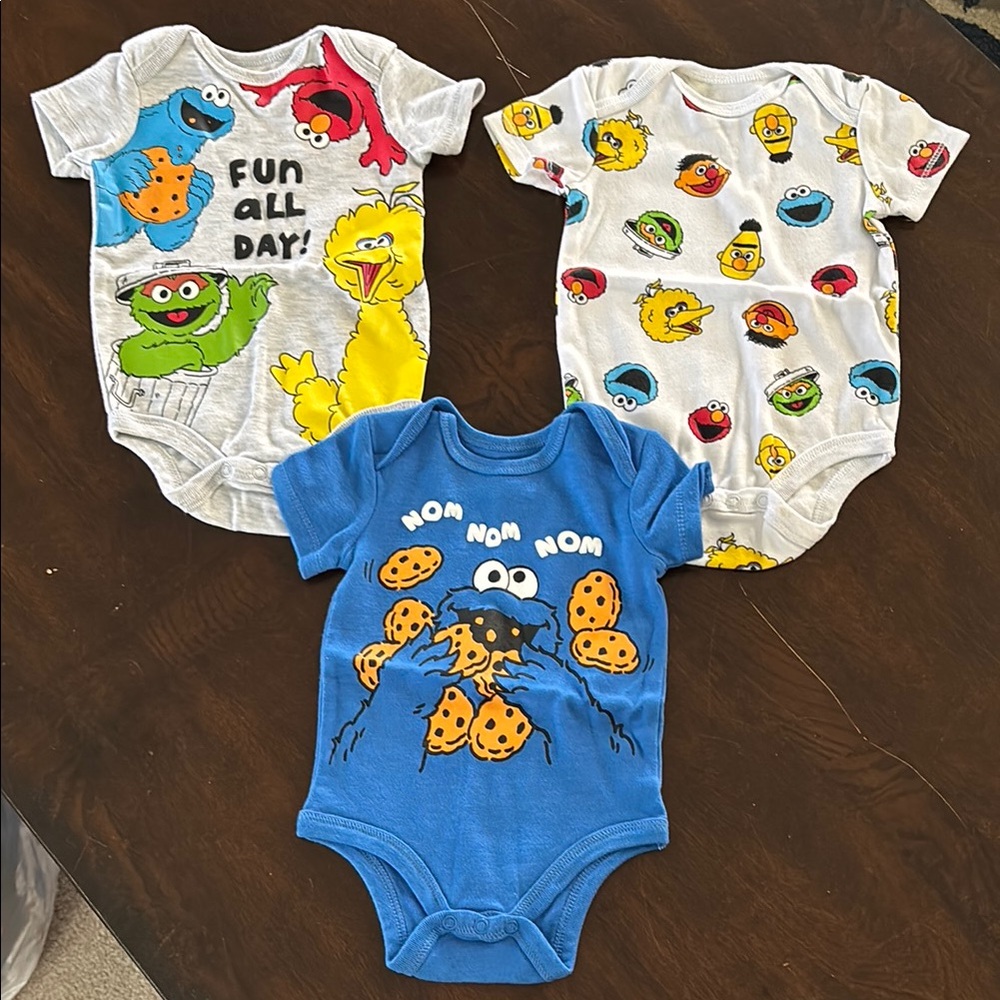 Sesame Street Blue and Gray Bodysuits for Babies